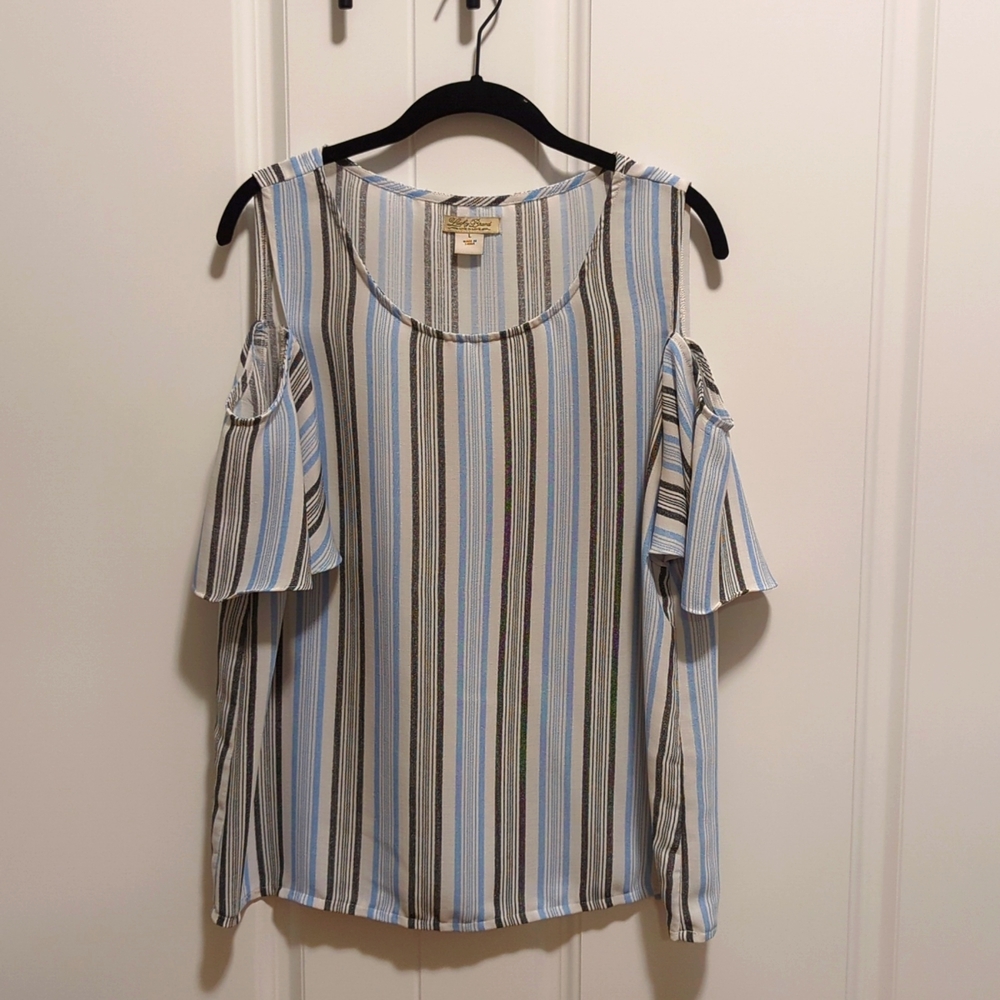 Striped Cold Shoulder Top - Picture 3 of 7